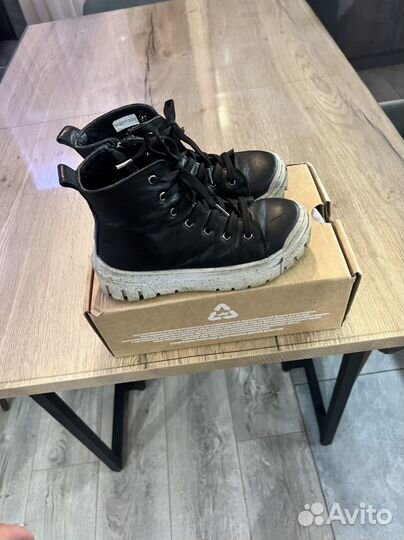 Ботинки для девочки кожаные