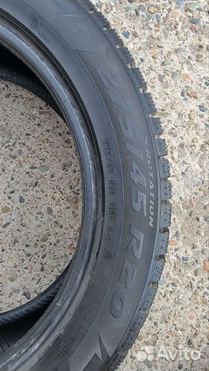 Pirelli Ice Zero 275/45 R20