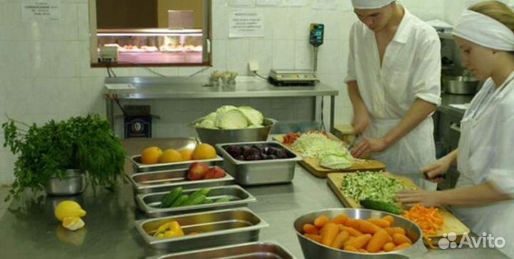 Сотрудник на приготовление полуфабрикатов. Без