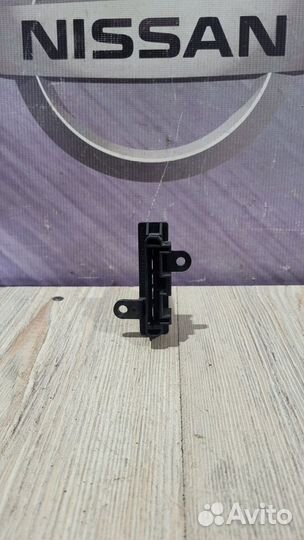 Резистор печки Реостат Nissan qashqai J10