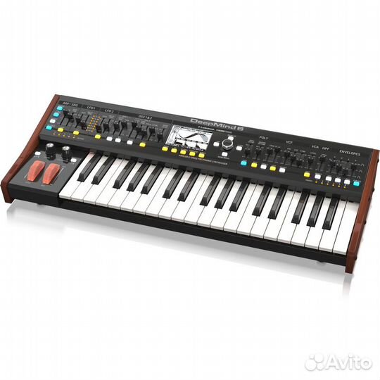 Клавишный инструмент Behringer deepmind 6