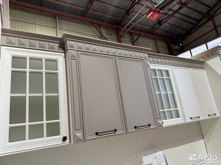 Кухня новая