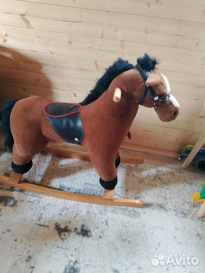 Качалка лошадь