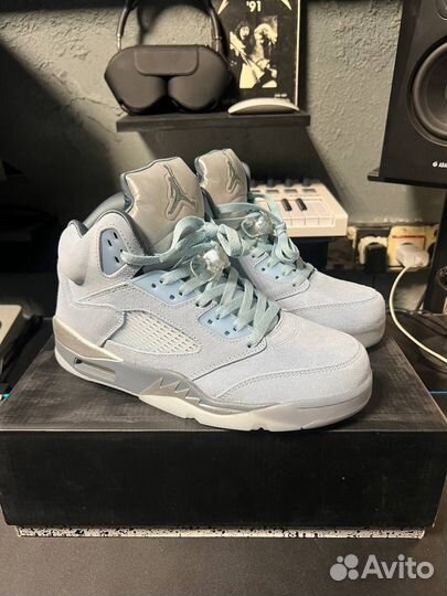 Nike Air Jordan 5 Blue Bird