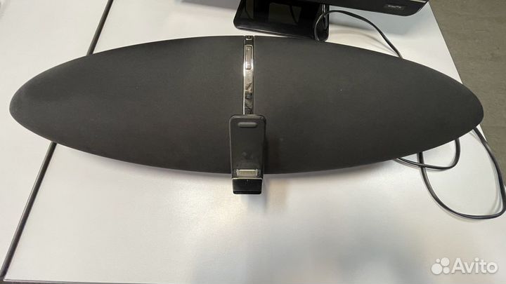 Bowers Wilkins Zeppelin