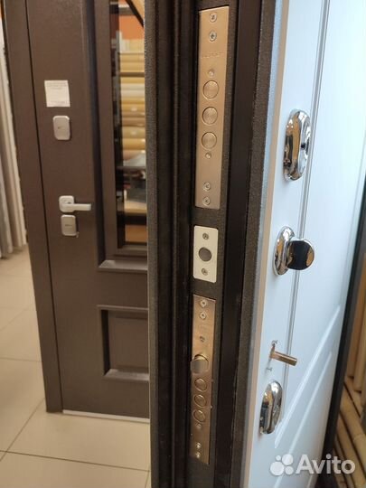 Дверь с терморазрывом Нео Классика