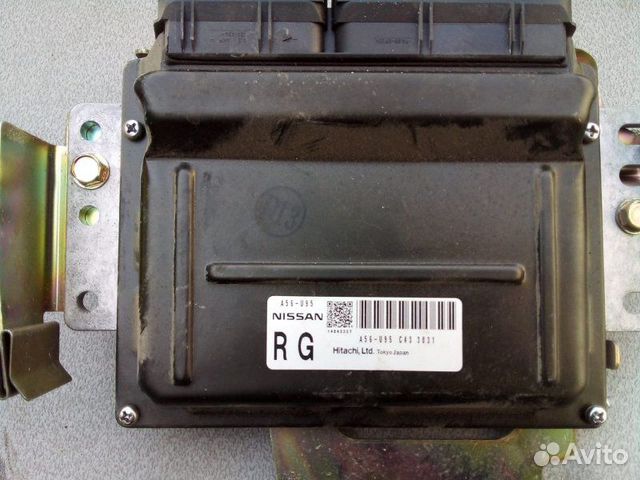 Блок управления двигателем Nissan Primera P12 QG18
