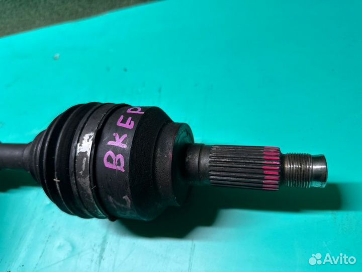 Привод передний правый Mazda Axela bkep lfde