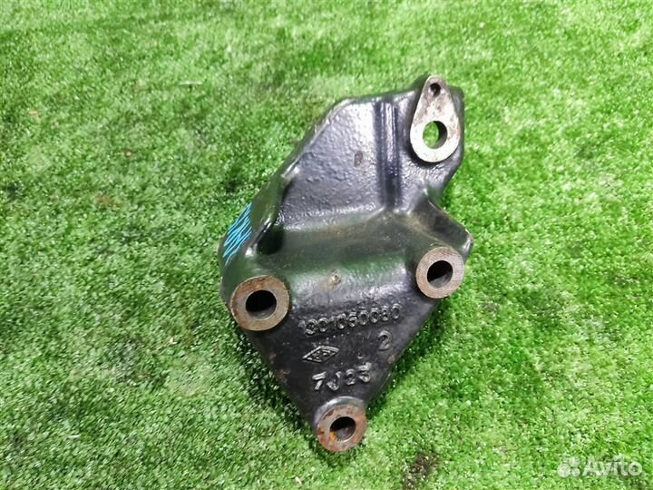 Кронштейн опоры двигателя правый fiat Dukato 230