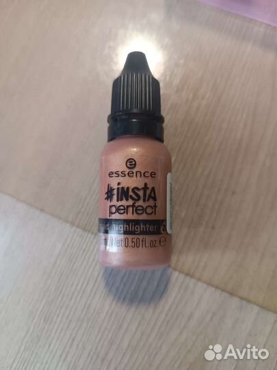 Косметика пакетом: сухой шампунь, кисти, лак