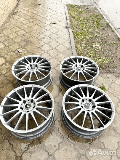 Литые диски r17 элантра,i30,киа сид Crimson Linea