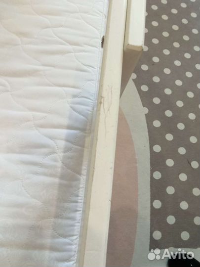 Кроватка домик