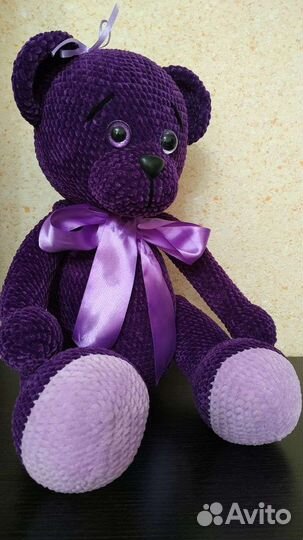 Большой плюшевый мишка