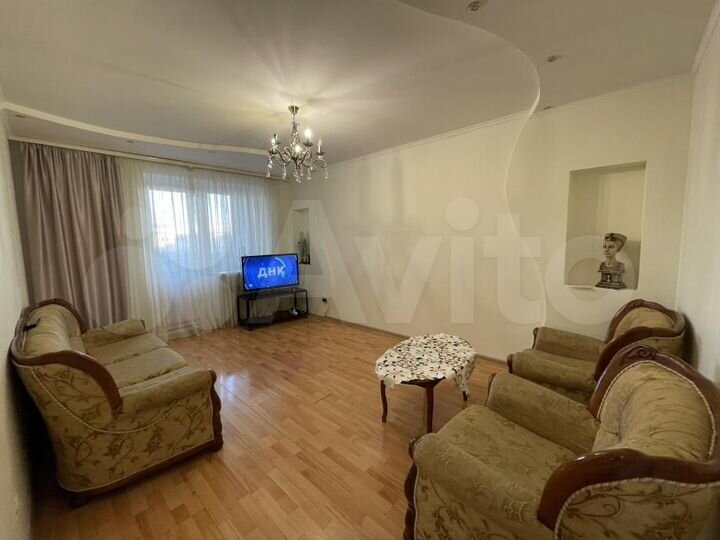 3-к. квартира, 88 м², 4/10 эт.