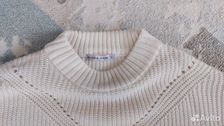 Свитер женский 44