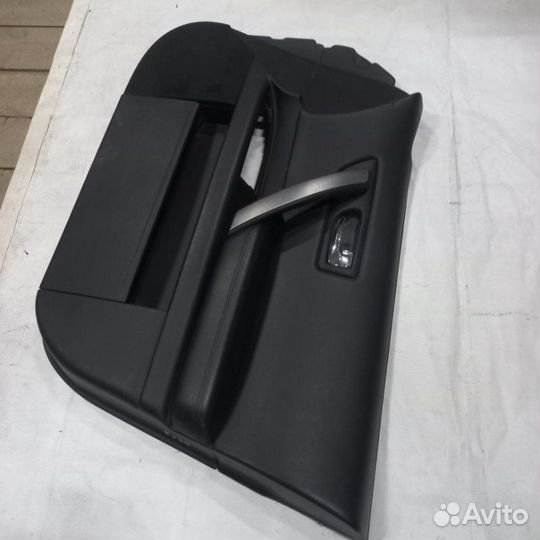 Обшивка двери передняя правая Infiniti Fx 35 S50