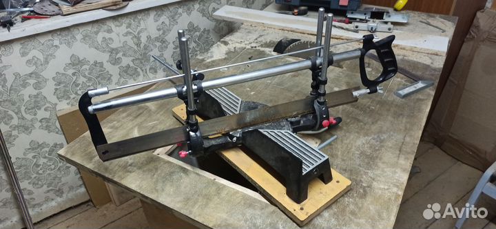 Стусло поворотное