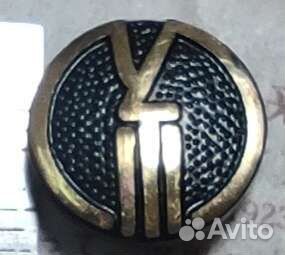 Значок из Японии