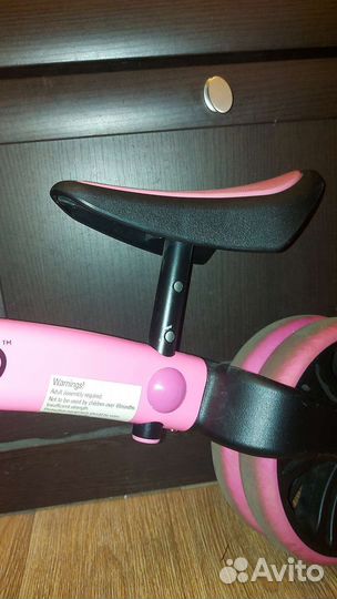 Беговел YVolution Velo Junior розовый