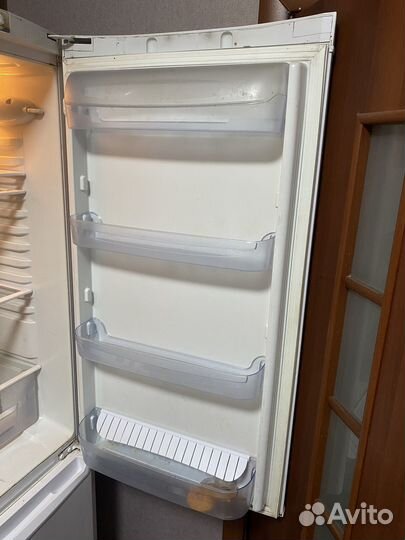 Двухкомпрессорный холодильник indesit 200 см