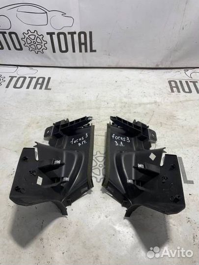 Накладка стойки задняя Ford Focus 3 iqdb 2012