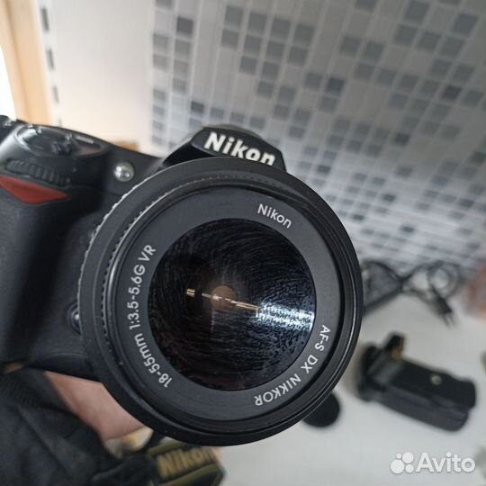 Nikon D200 + AF-S nikkor 18-55mm 1:3,5-5,6G