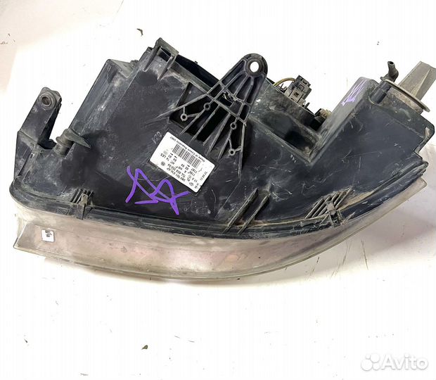 Фары передние VW Passat B5+