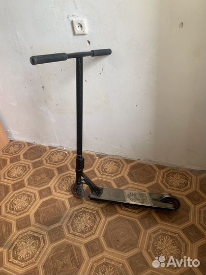 Трюковой самокат tech team