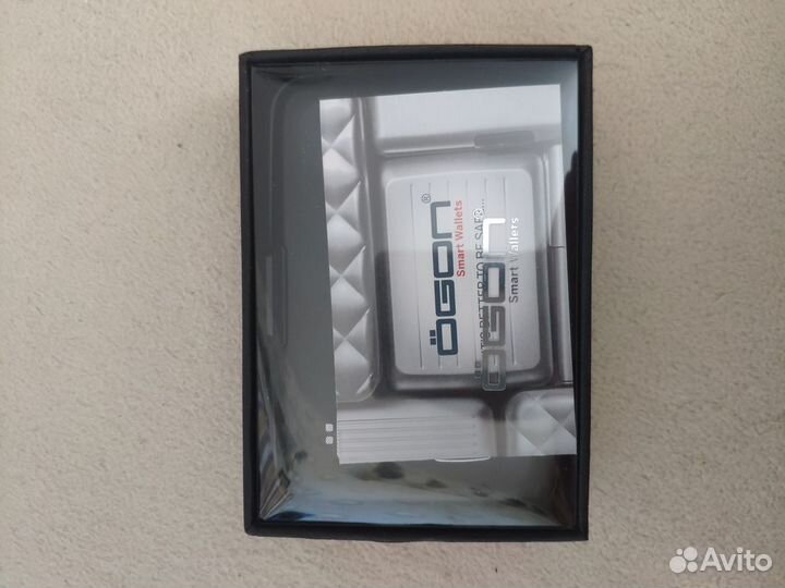 Кошелек-кейс Франция для кредитных карт с защитой