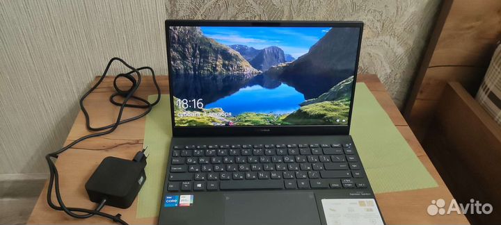 Asus zenbook 13 oled