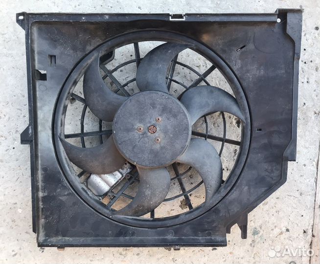 Вентилятор охлаждения Bmw E46