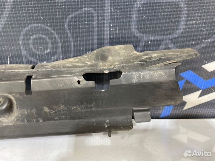 Дефлектор радиатора Audi Allroad C5 BES 2003