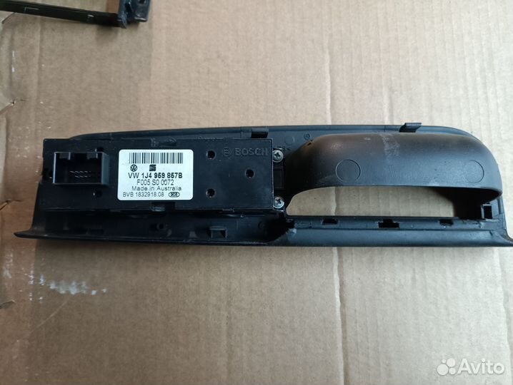 Блок управления стеклоподъемниками VW Passat (B5+