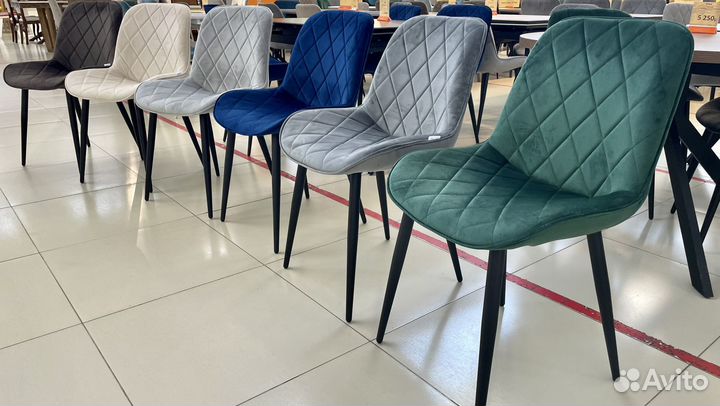 Стулья со спинкой