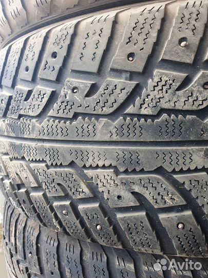 Kumho I'Zen RV Stud KC16 265/65 R17