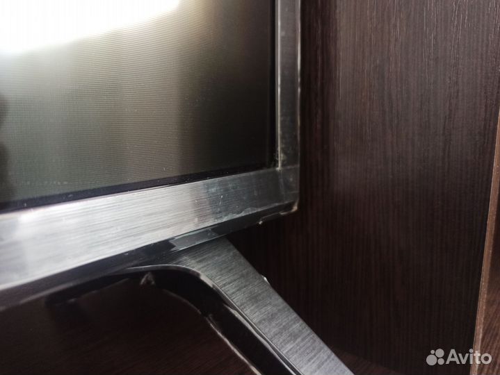 Телевизор LG SMART tv 43