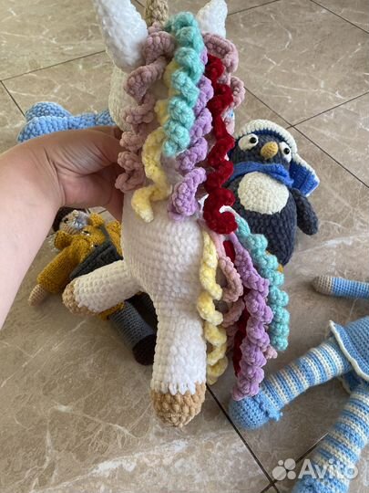 Вязаные игрушки пакетом
