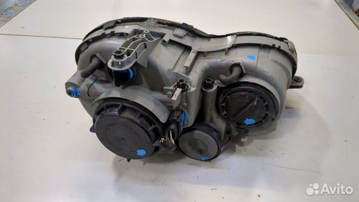 Фара (передняя) левая Mercedes CLK W209