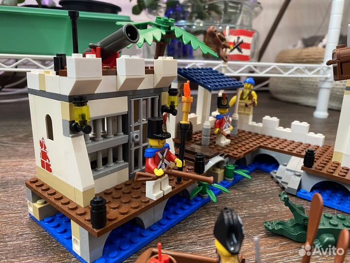 Лего Пираты