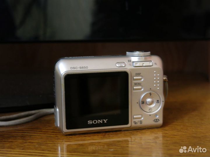 Фотоаппарат sony Cyber-shot DSC-S650