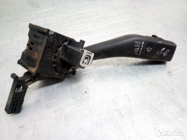 Переключатель стеклоочистителей Skoda Octavia А5