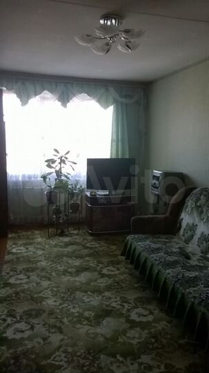 2-к. квартира, 50 м², 1/2 эт.