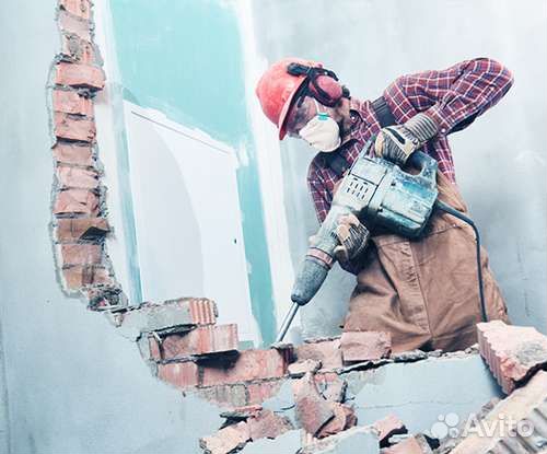 Демонтаж перегородок. Демонтаж