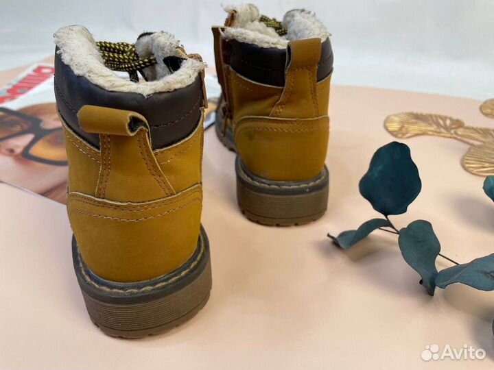 Ботинки детские 30 зимние бежевые