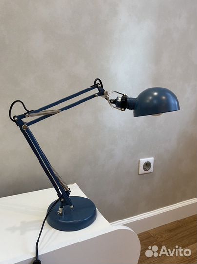 Лампа настольная икеа forsa синяя