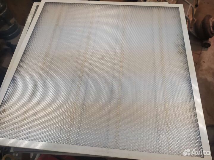 Светодиодный светильник армстронг