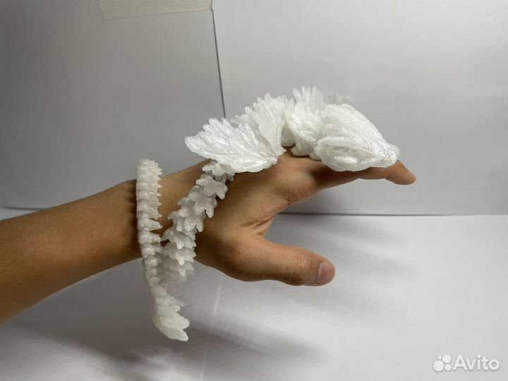 Дракон с крыльями подвижный