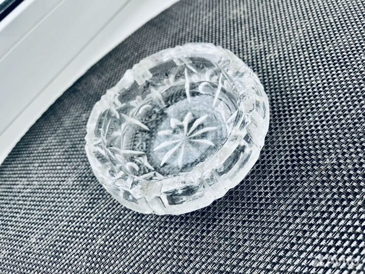 Хрустальная пепельница