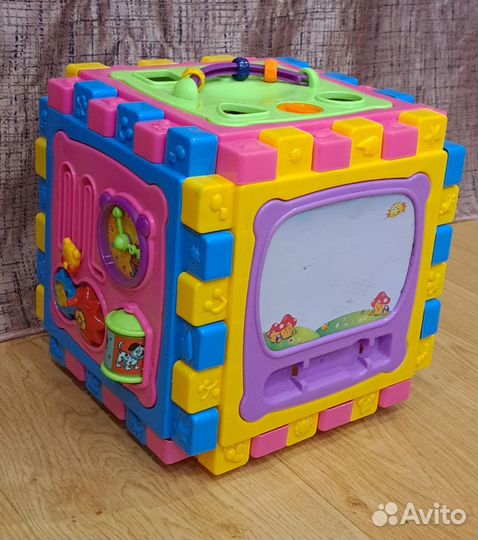 Развивающий куб