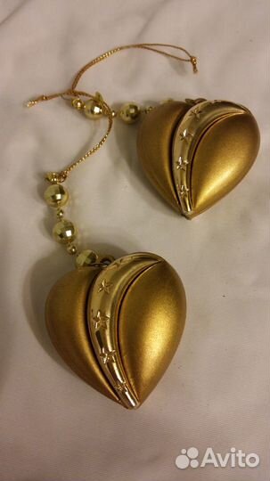 Новогодние игрушки на елку 